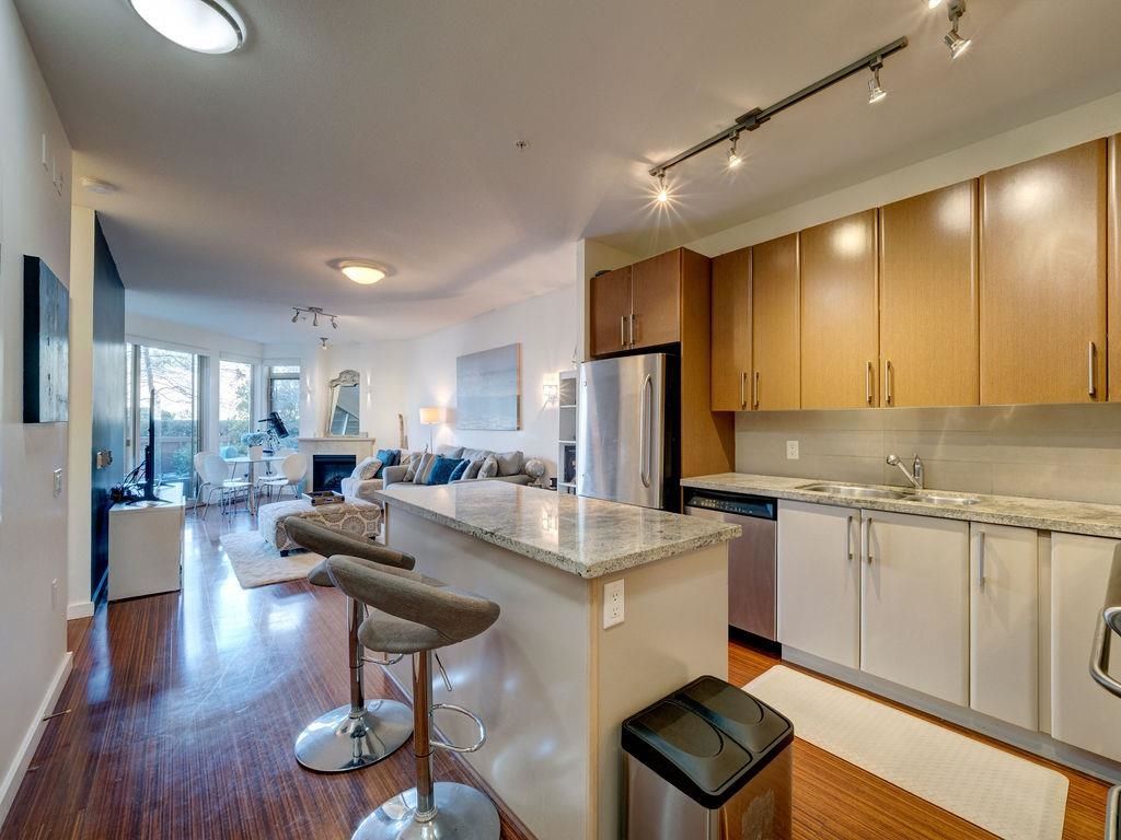 listing image 1100873816401046997