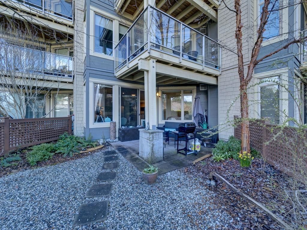 listing image 1104493138815068343