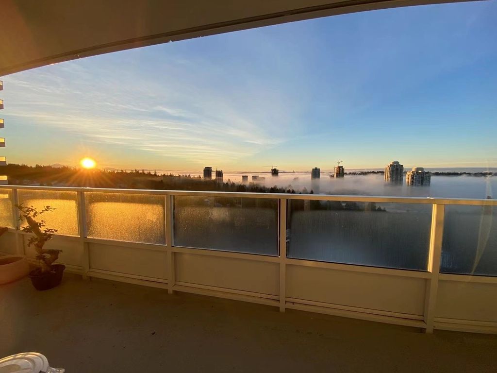 listing image 1105999701108059760