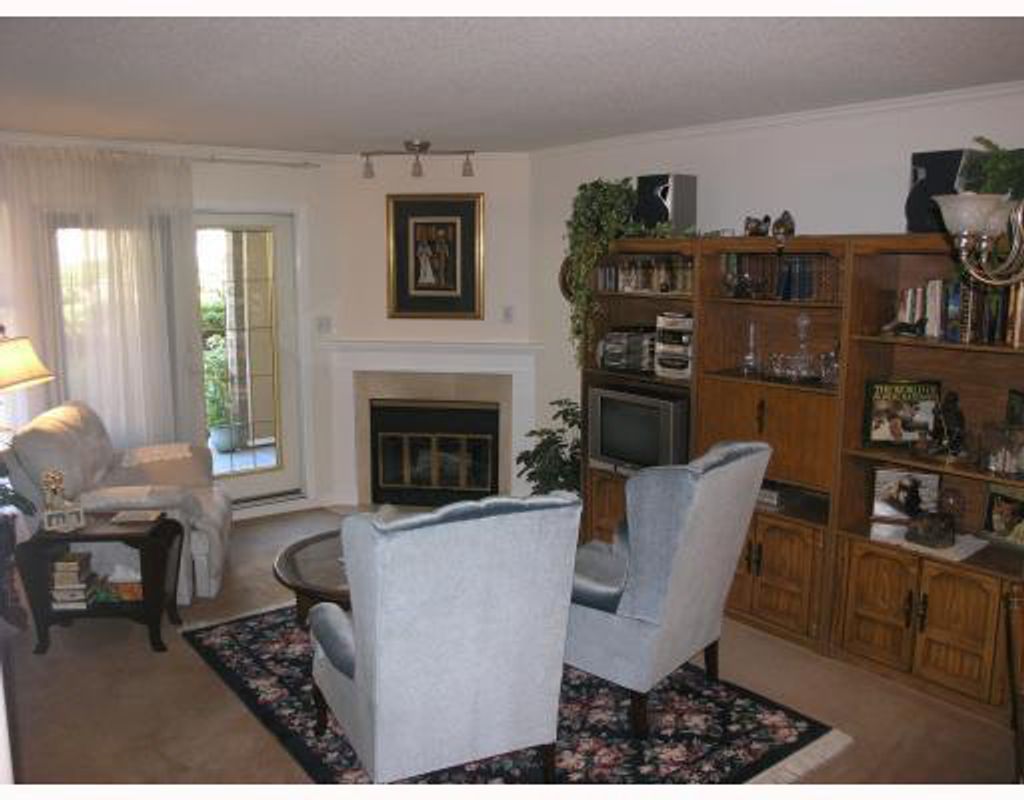 listing image 1102355430140359754