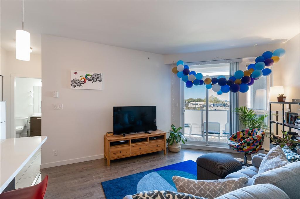 listing image 1100451666005391769