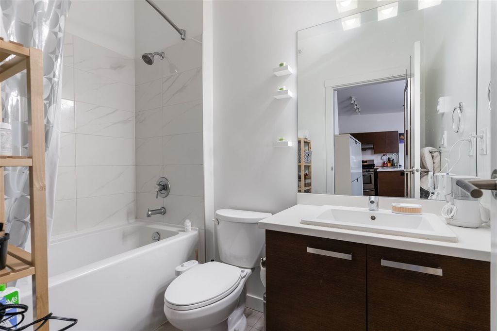 listing image 1101824429837330976