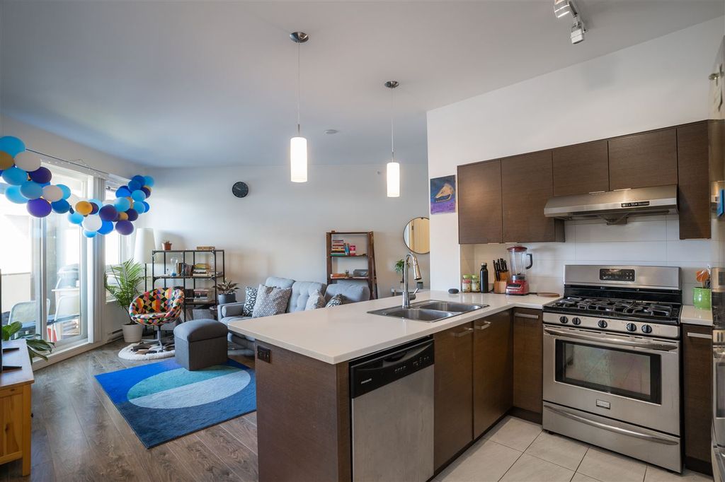 listing image 1102952528423915954