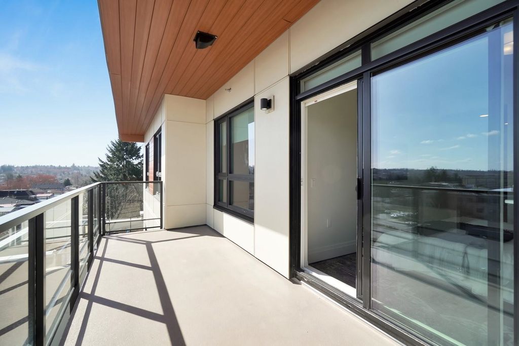 listing image 1103993826430334422