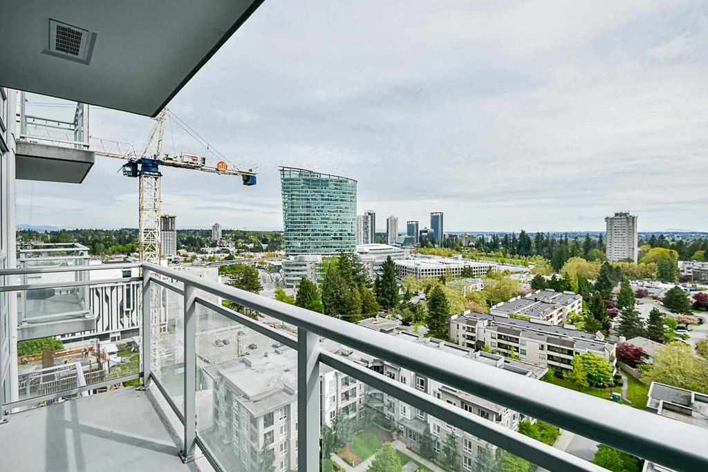 listing image 1102681358490075530