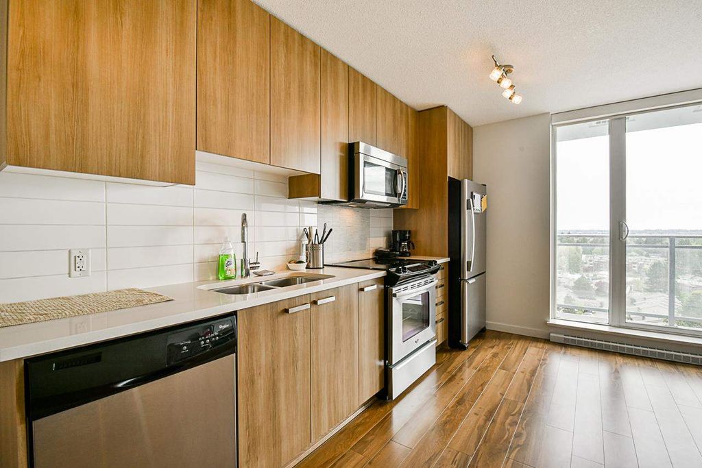 listing image 1100693361440724531