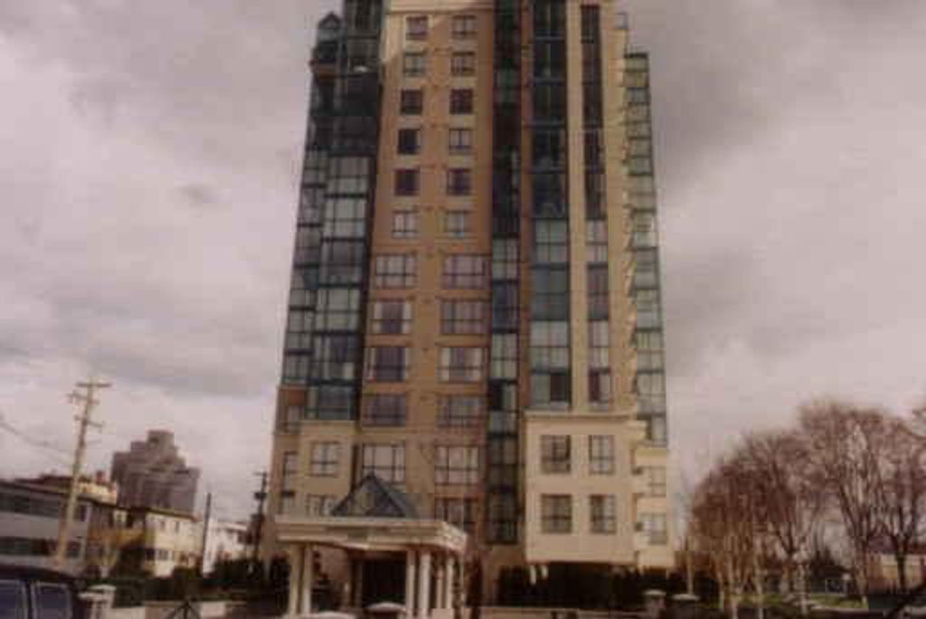 listing image 1100144564695939482