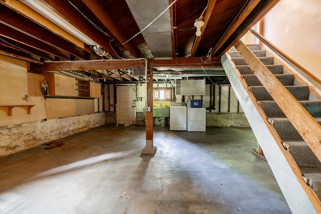 listing image 1103078831469215641