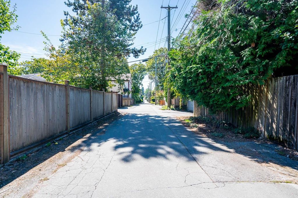 listing image 1101917737692338099
