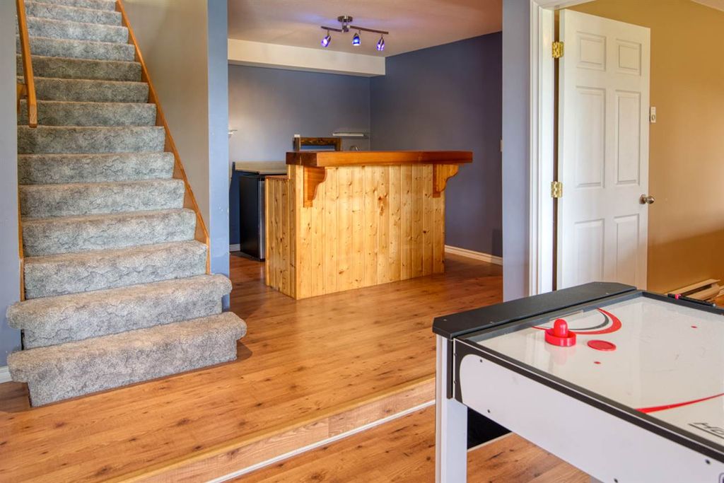 listing image 1105718084684842661