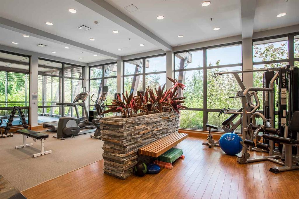 listing image 1100357625562452540