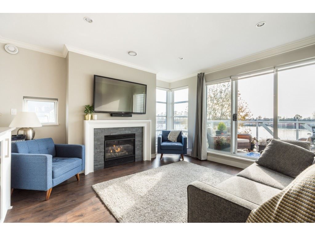 listing image 1104853224759522478