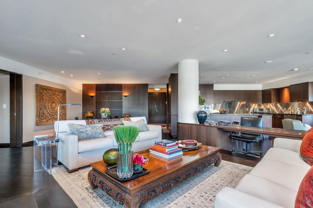 listing image 1104998212416132271