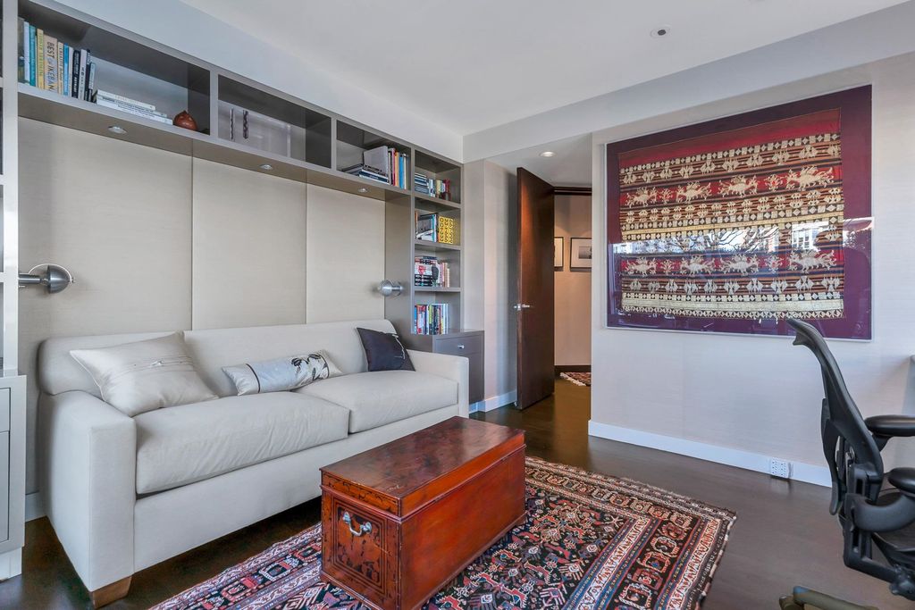 listing image 1105755873275590813