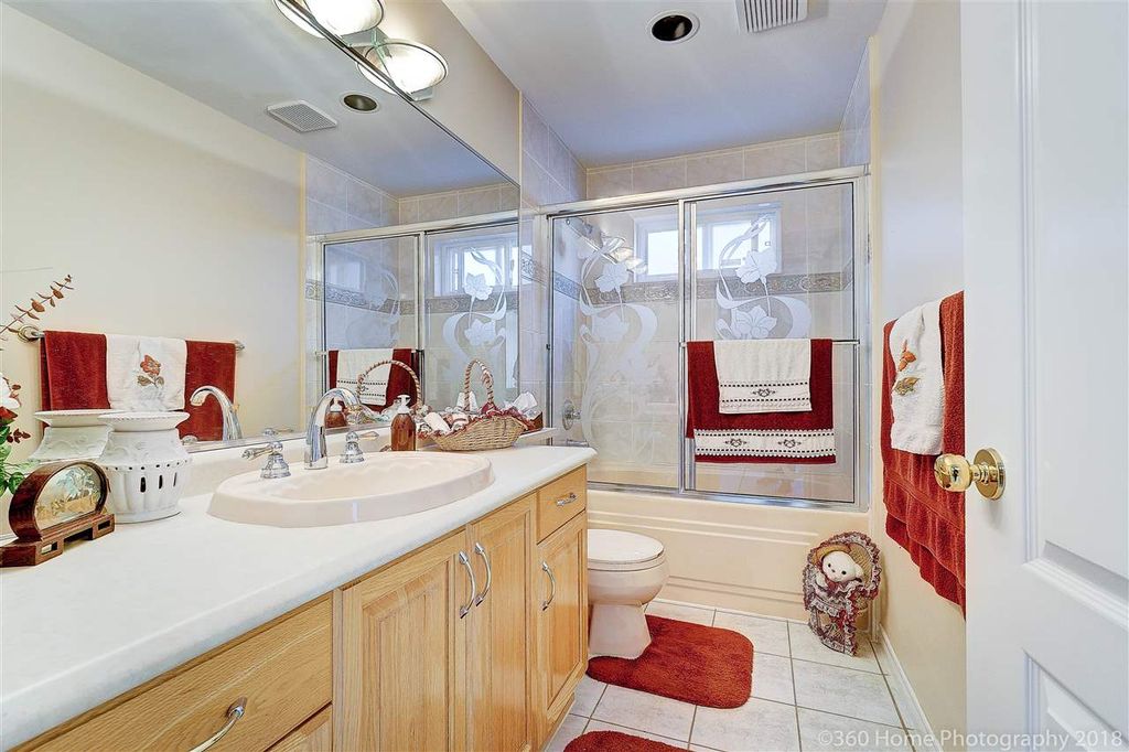 listing image 1103443837821334736