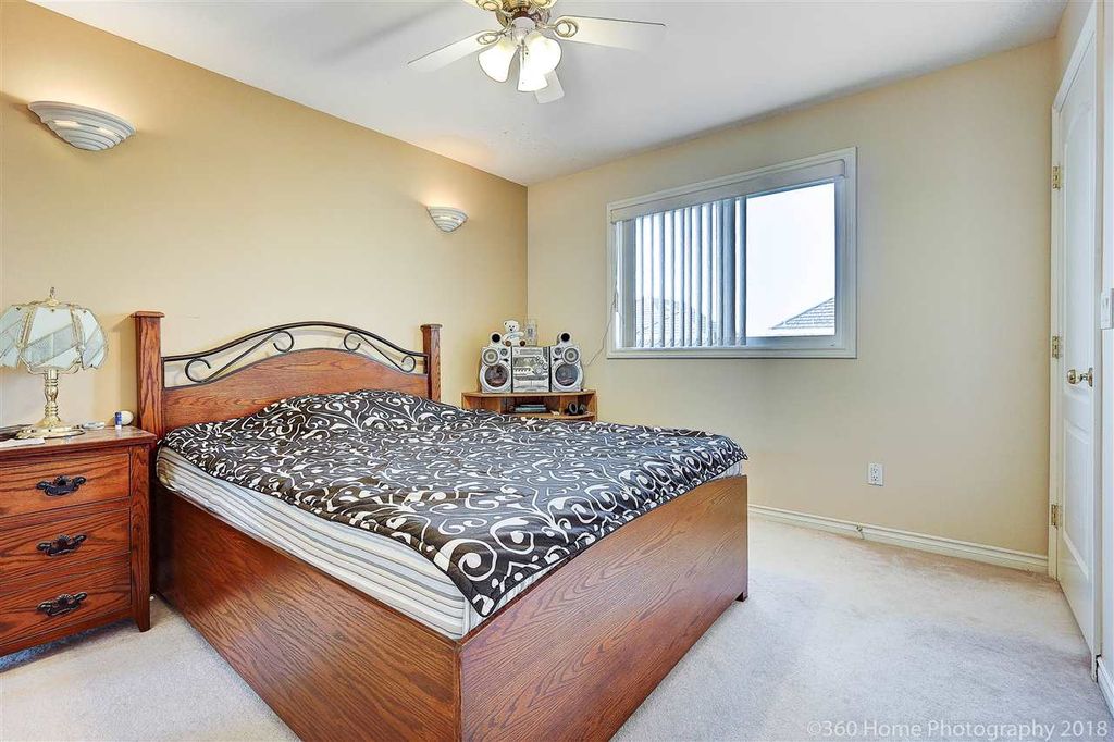 listing image 1100413750109747402