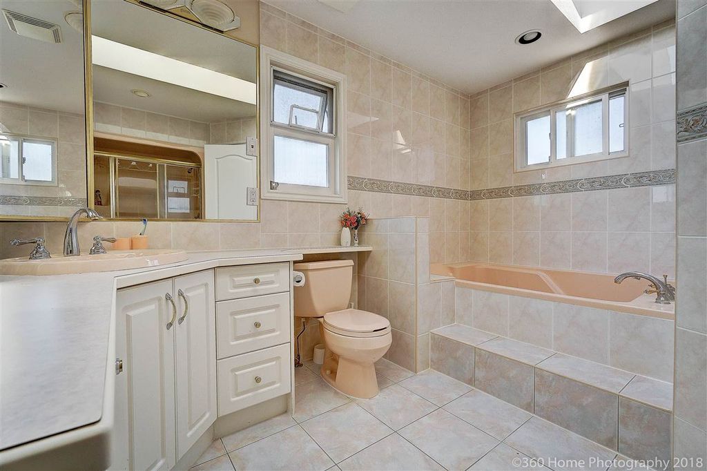 listing image 1109265530558468225