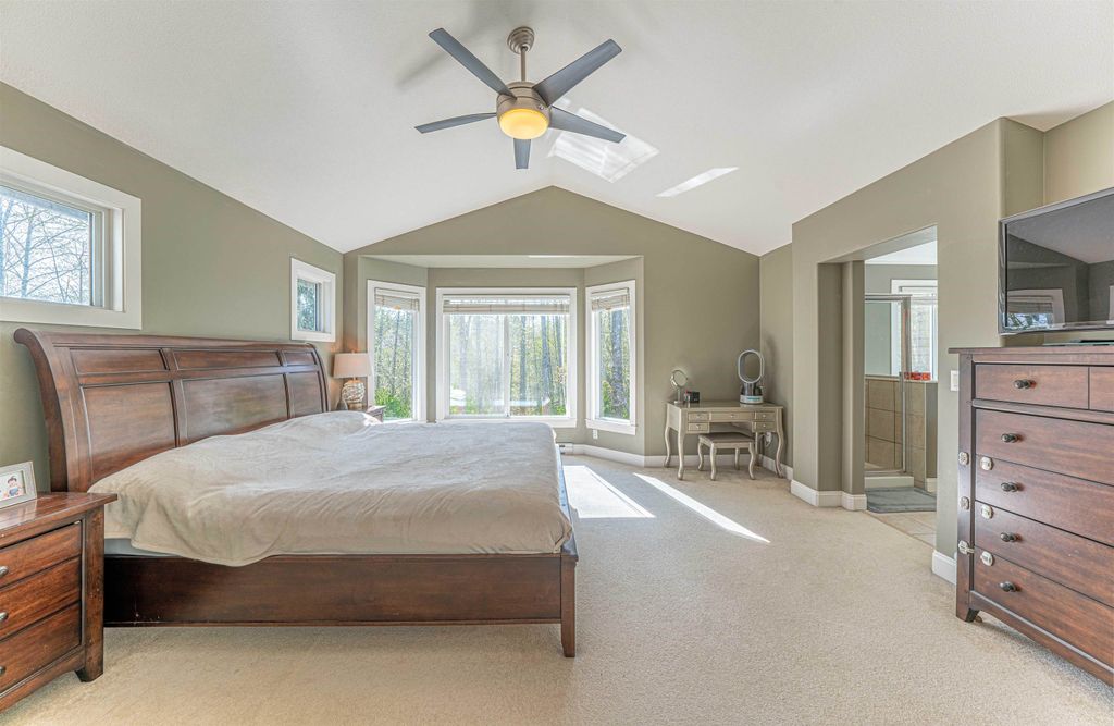 listing image 1108800370032894169