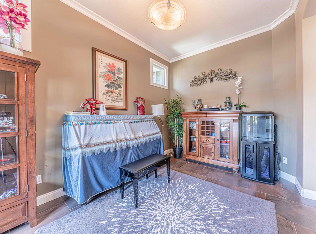 listing image 1101762910623356823