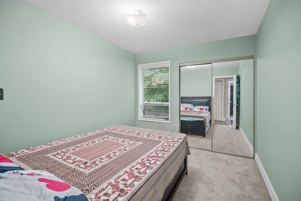 listing image 1100683618260327964