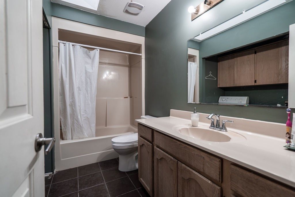 listing image 1101961356996628462