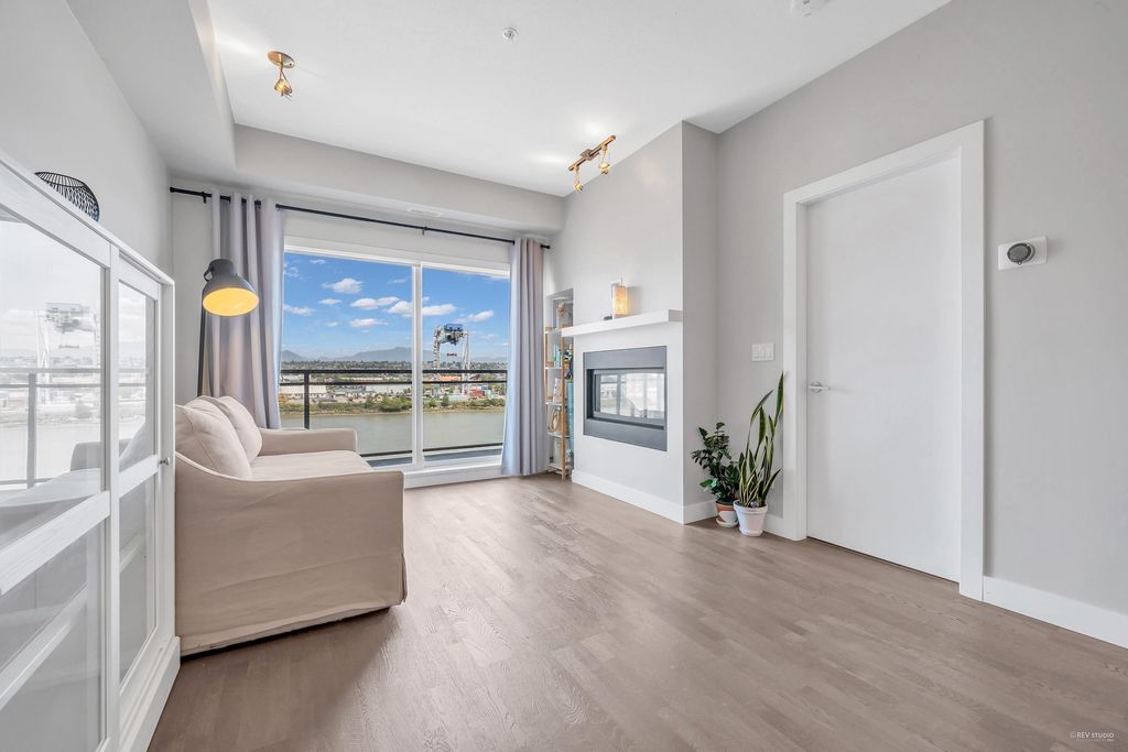 listing image 1109898821211185643