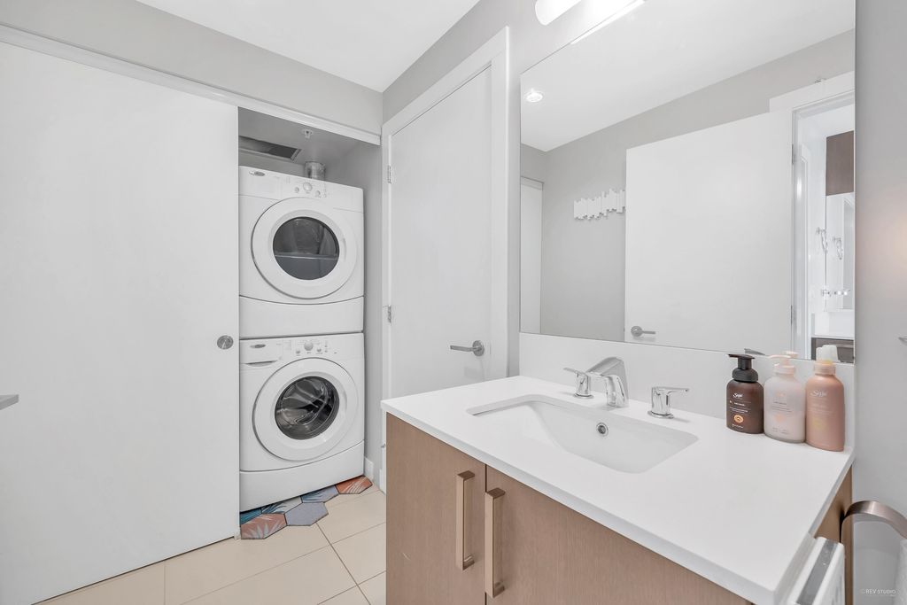 listing image 1106517223901897463