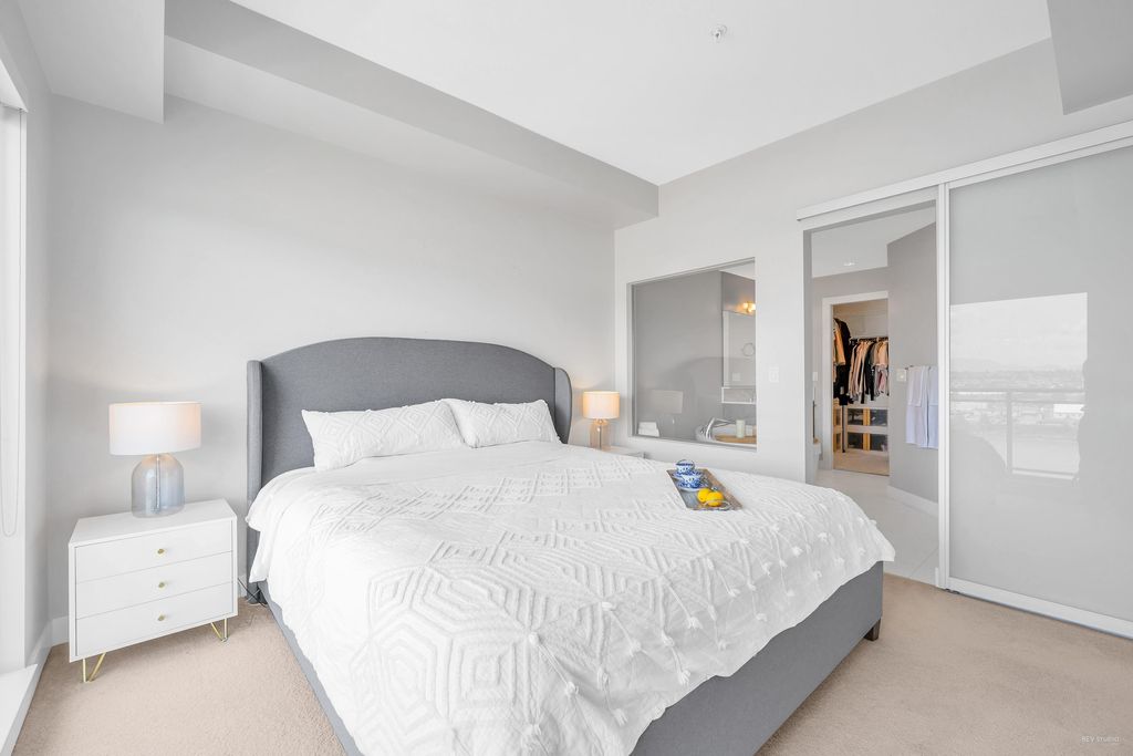 listing image 1108693885914360046