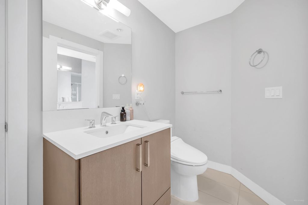 listing image 1107225906489537874