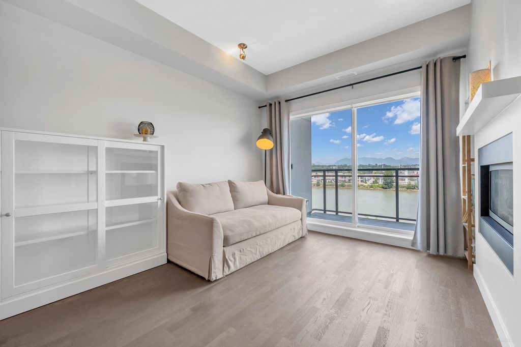 listing image 1109145330609390186