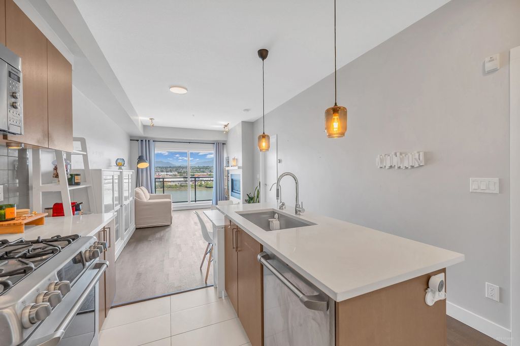 listing image 1105407138996765989