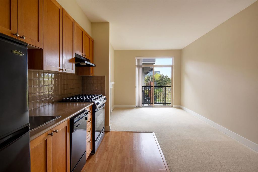 listing image 1102139214510322902