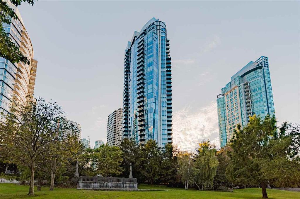 listing image 1108156715555176005