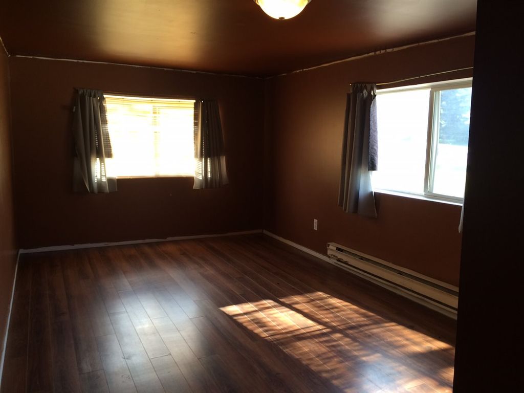 listing image 1101753940603787822