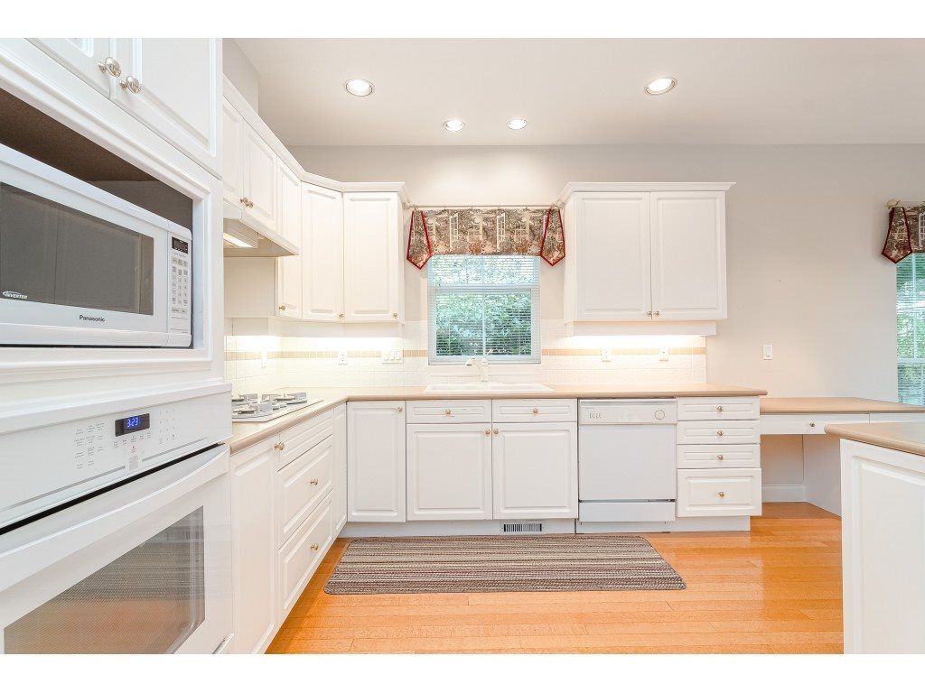listing image 1100948783993262297
