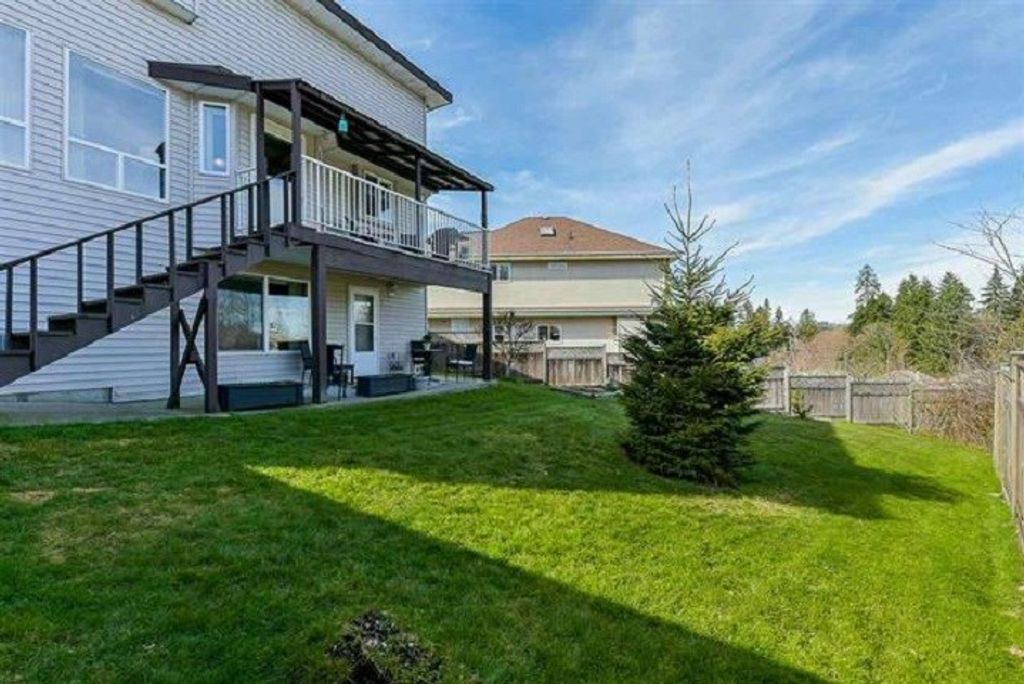 listing image 1101838448993157598