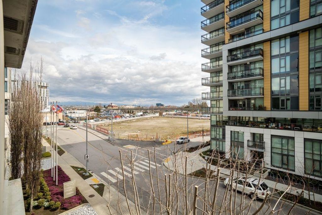 listing image 1105471092833481499