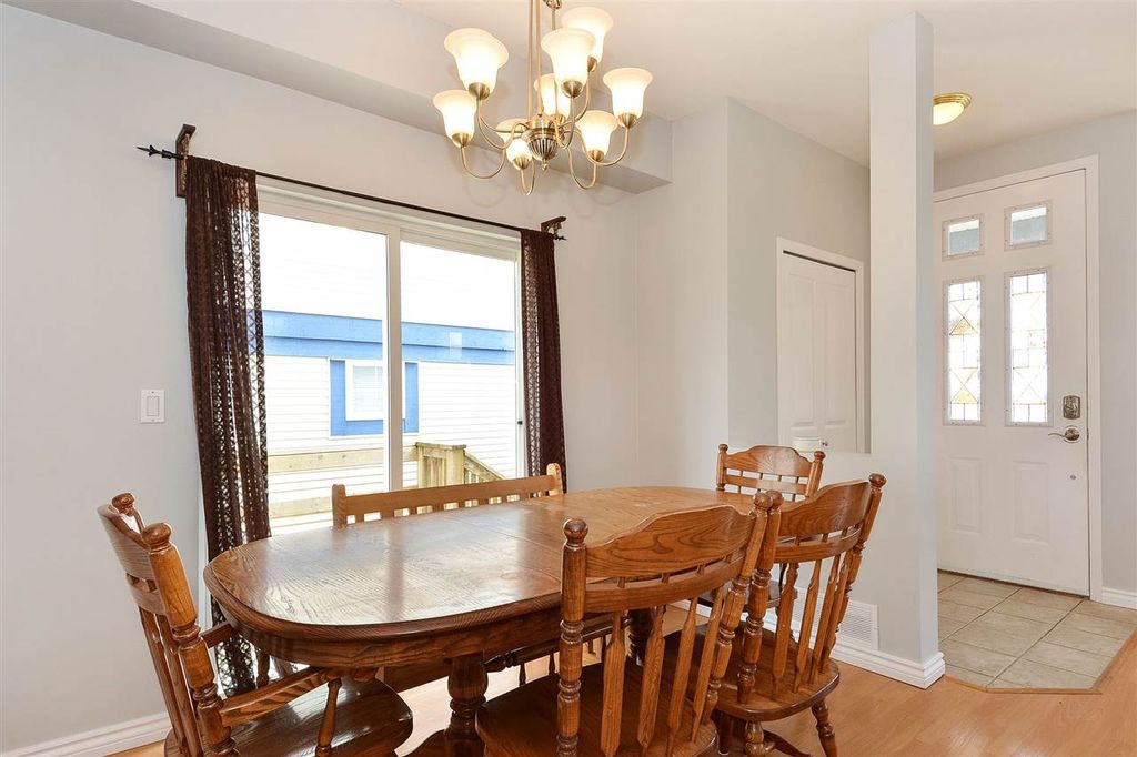 listing image 1103605671586921923