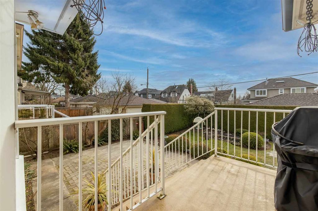 listing image 1101137945020897266