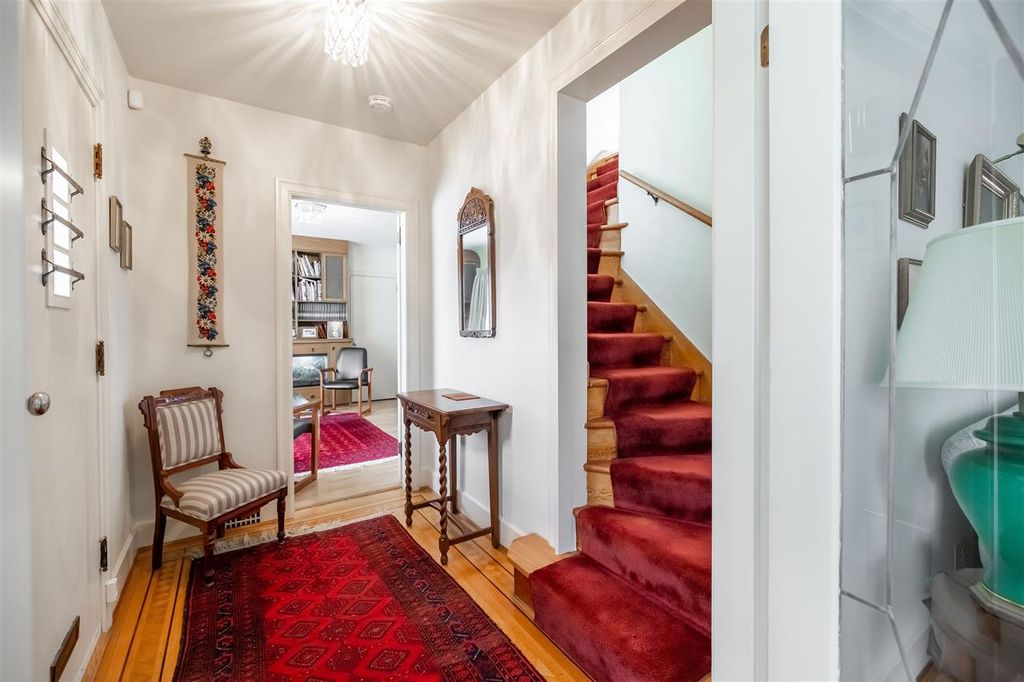 listing image 1101119857877175469