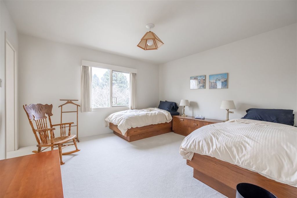 listing image 1107259170096579980