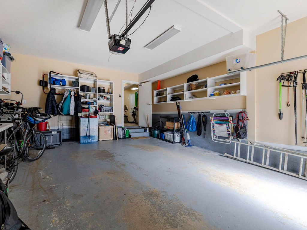 listing image 1103601794852733529