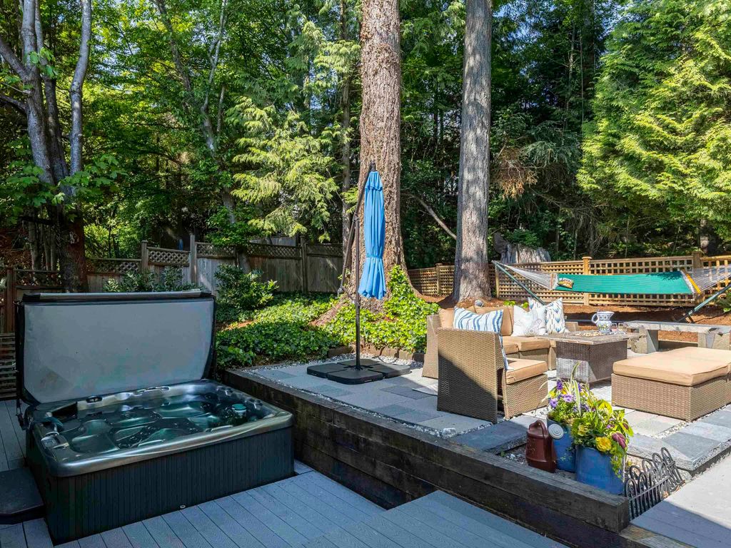 listing image 1102668985228193691