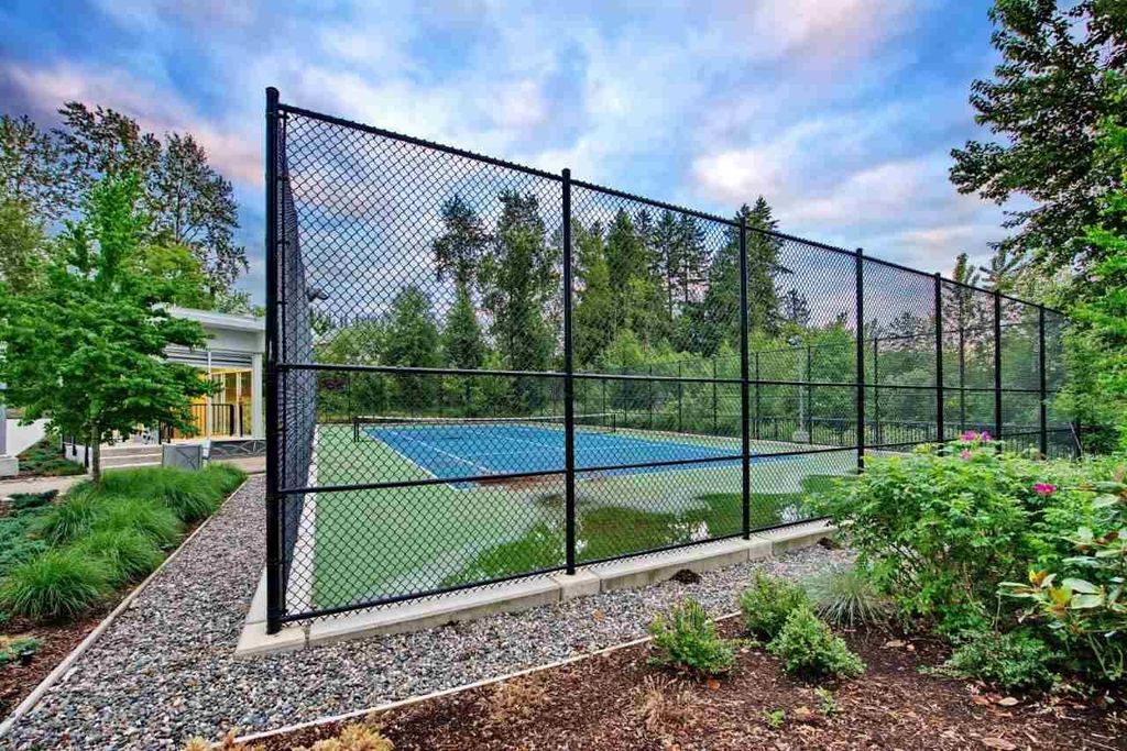 listing image 1103839443157664416