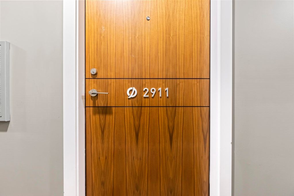 listing image 1104226064731263782