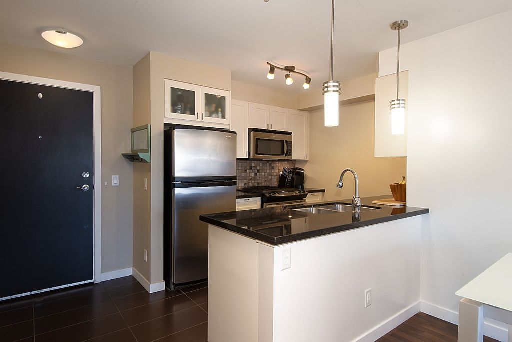 listing image 1108874447720028859