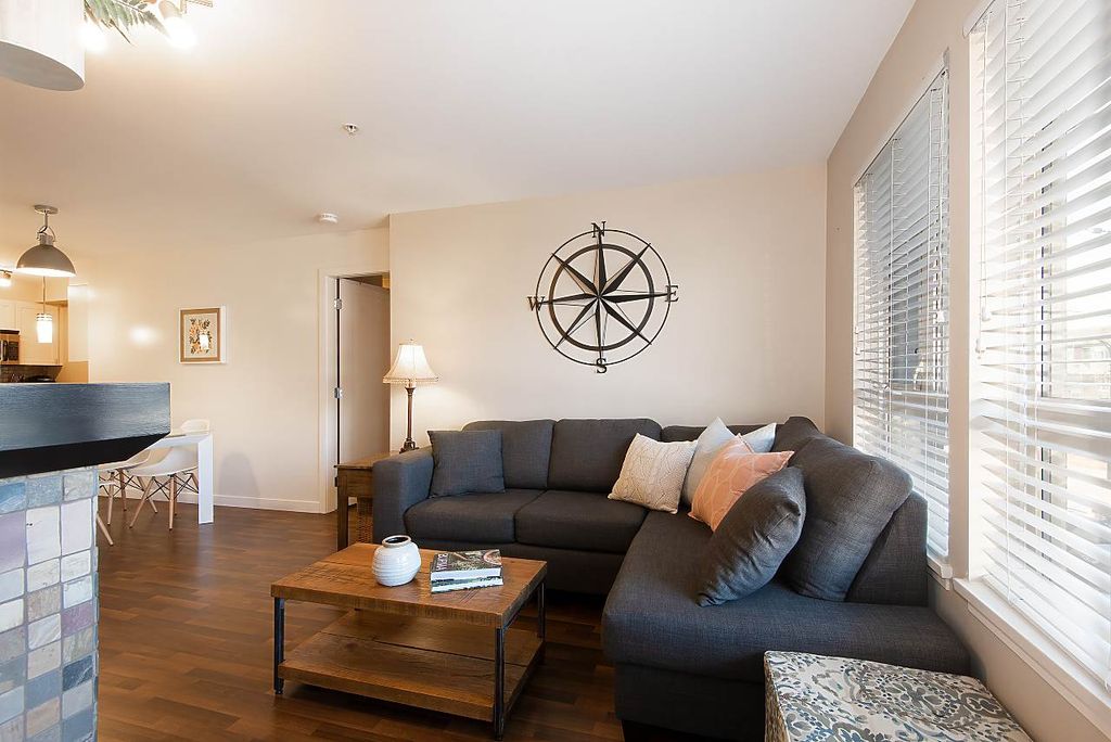 listing image 1101637297269267645