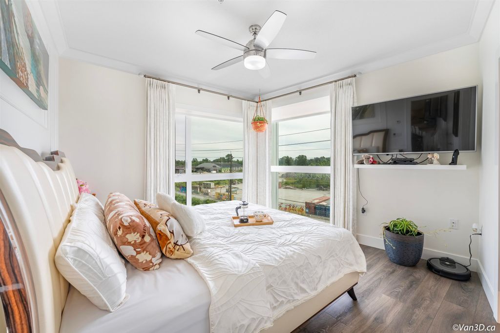 listing image 1109452222781342203
