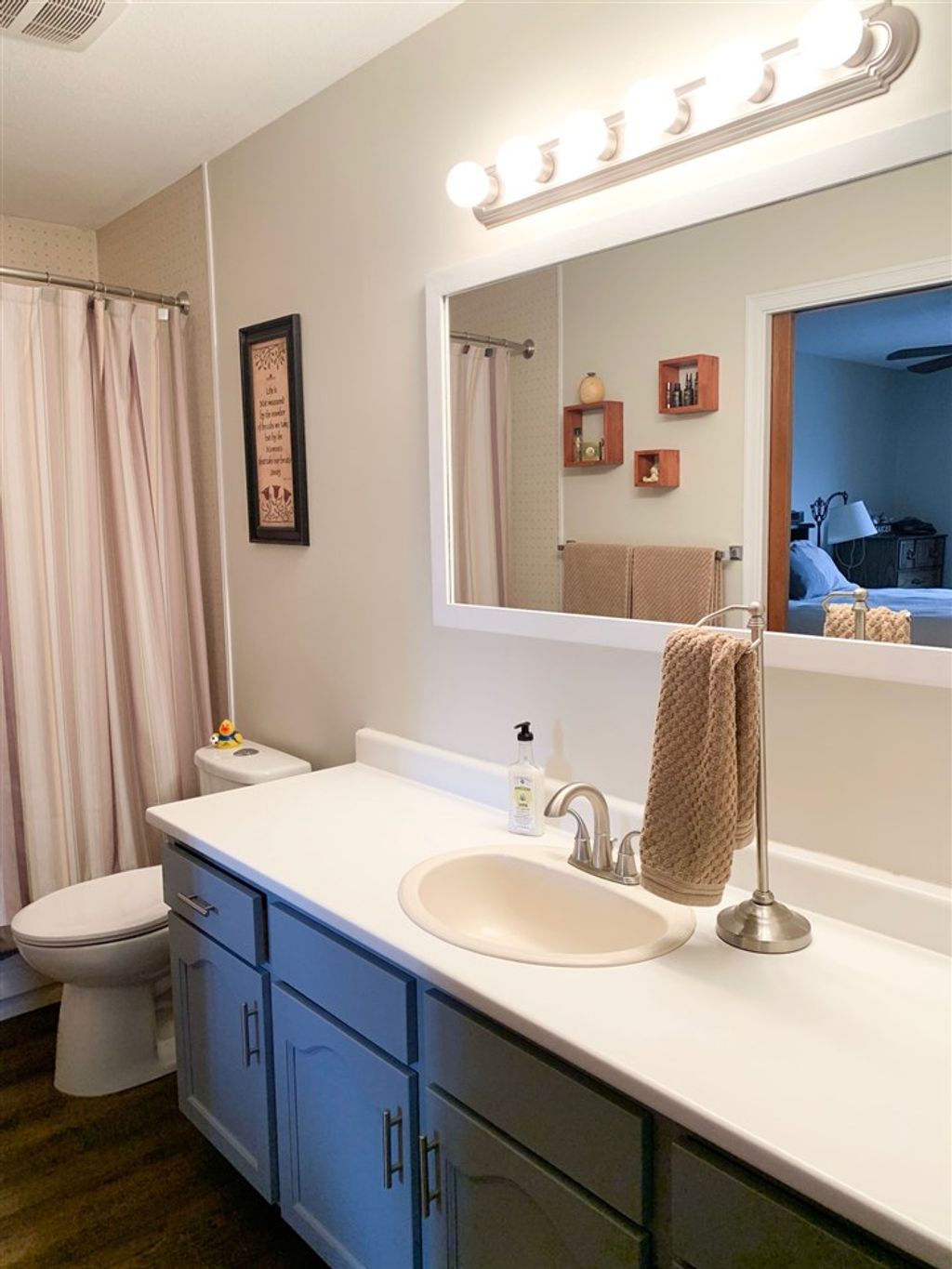 listing image 1102497277620554846