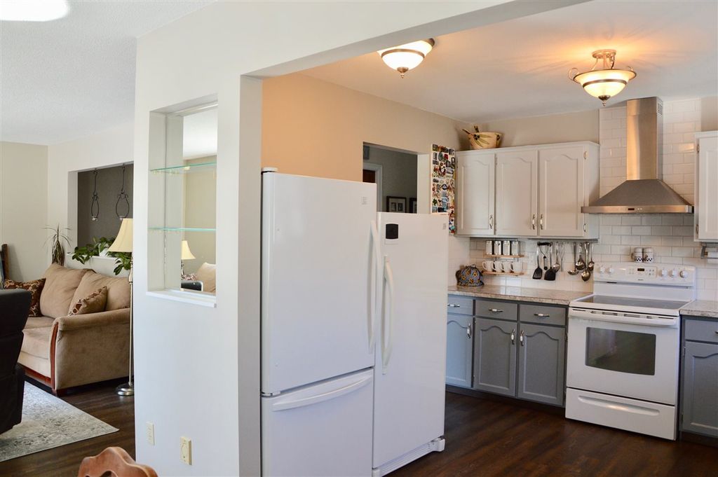 listing image 1105913743377946950